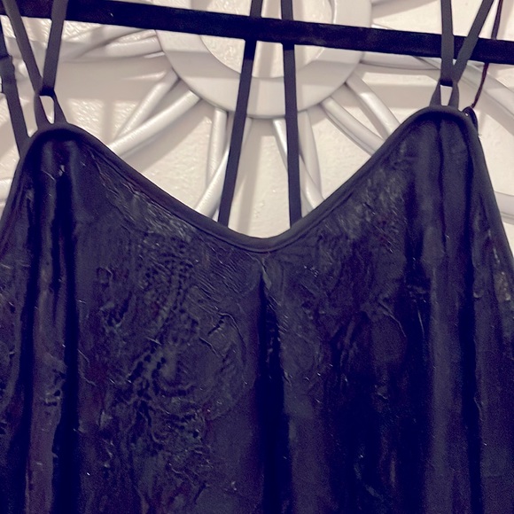 LBD-lacy black dress! - Picture 4 of 5